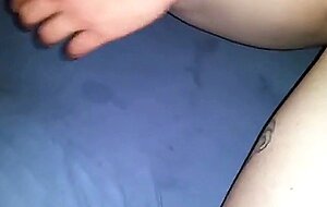 Reife Schwule fickt Twink beim Webcam-Sex in den Arsch