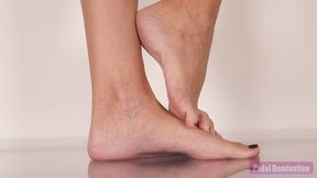 Cum for My Standing Feet - 4K MP4