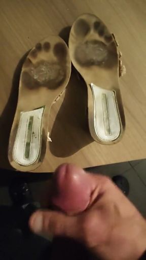 Cum in fingerprints shoes