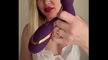 Masturbating with a New Vacuum Vibrator by Sohimi