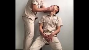 Khi thằng bạn th&acirc_n th&egrave_m cặc