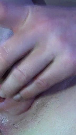 Fat Pumped Pussy Play