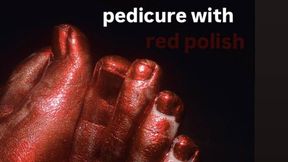 pedicure wich red polish