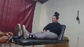 BBW Cari's full tickling session (full body camera - 1080p)