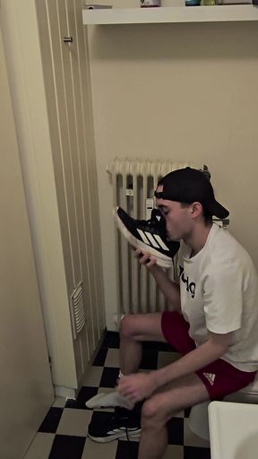 Sneakerboy Takes a Ahower