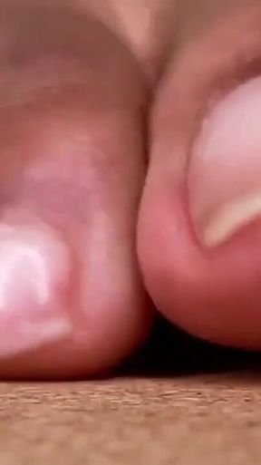 Giantess Natural Toenails
