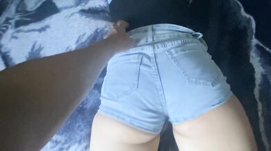 My horny stepsister begs me to fuck her before her date