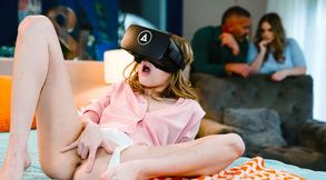 Stepdaughter fap under vr headset