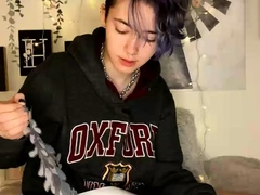 Amateur Webcam Cute Teen Plays Solo with Big Dildo