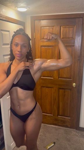 Oiled muscle worship