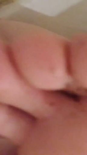 Lazily Playing with Myself, Showing Messy Soles