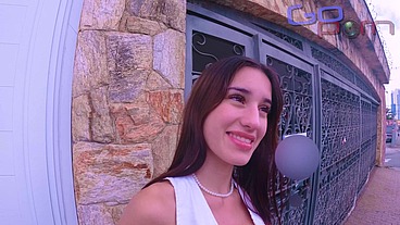 Chamei uma novinha no meio da rua pra foder gostoso [4K Remasterizado] - Goporn - Ph Philips