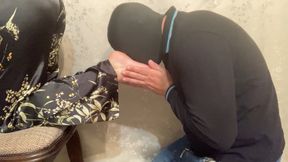 Obedient Slave Sniff and Lick His Mistress's Feet