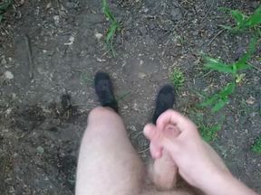 Outdoor Solo Pleasure: Getting Fully Naked and Cumming in Nature