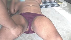 Boyfriend removed his girlfriend hairy pussy to a clean pussy