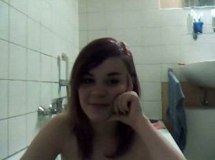 This lewd webcam model knows how to make a bath time fun for everyone