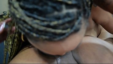 nasty ebony cougar licks pussy so good