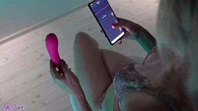 New pink toy turned out to be powerful enough to make the blonde's legs shake in an intense orgasm