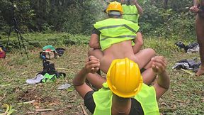 operarios fudendo o colega passivo na hora do almoco