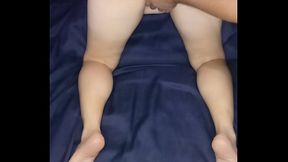 Recebi Massagem no meu rabo e na minha Bucetinha.