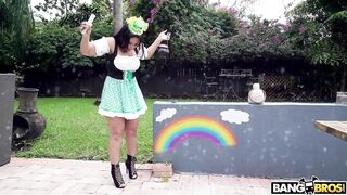 BANGBROS - Leprechaun With Big Dick Pounds Curvy Latin Mamacita Rose Monroe