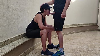 Amigos foram tomar cerveja e acabou rolando boquete e mete&ccedil_&atilde_o entre eles