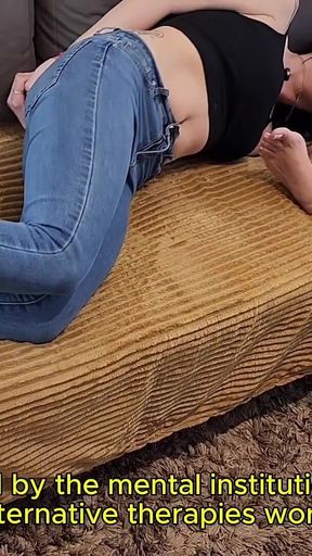 Psychologist Kiffa Ties Couple and Makes Vitoria Vonteese Worship Her Feet in Front of Her Husband Licking Her Feet