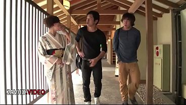 Aoi Mizuno'_s Wild Outdoor Threesome with Double Blowjob