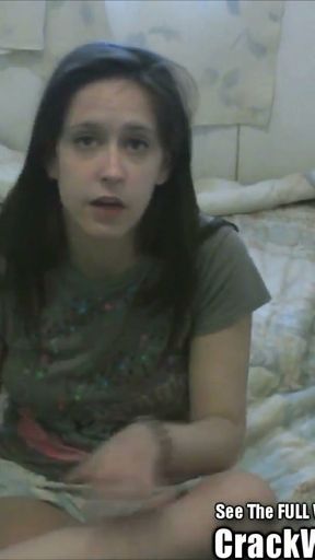 Big Tit Hottie Brunette Hooker Sucks PeePee   Clip 1