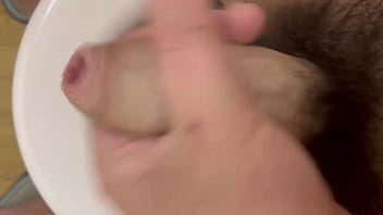 トイレでオナニー