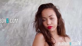 Natural beauty of petite Filipina teen
