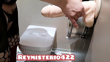 Reymisterio422 - Tarde en el Centro Comercial - 1000352775 - Jul 01, 2025