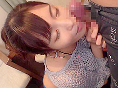 300MAAN-812　【海ナンパ2022】一人ぼっちの人妻をナンパ→ホテルでしっぽり♪超美乳に整ったマ●コ！手マン+クンニで潮吹いちゃうドスケベ人妻！早漏の旦那を忘れさせるピストン連打でイキ狂う！悦んじゃう変態っぷり！