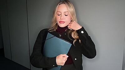 A Married French Realtor Agent Cheats On Her Husband And Gets Pounded Anal And DP To Close A Sale !!!