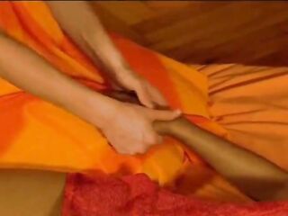 Touch the Body: Tantra Lesbo Massage: Part two