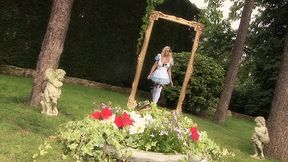 michelle thorne and stacy saran look a lot alike and in this mirror mirror sex video it s...