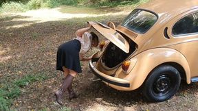 Old car Cranking VW Beetle