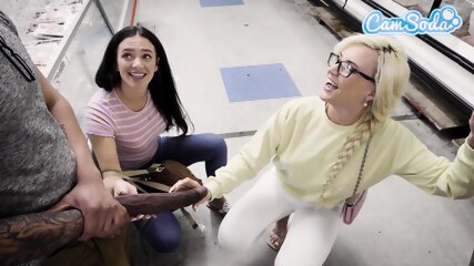Camsoda-Kinky teens sucking big black dong