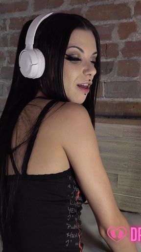 Sammy's Facesitting and Blowjob Experience - (dreamgirls in Socks)