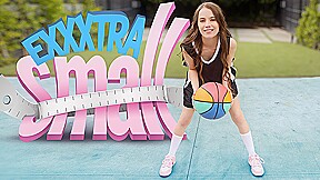 Sia Wood & Danny Mountain in Petite Dunk - ExxxtraSmall