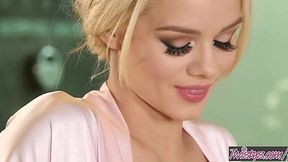 Sensual Solo Session with Elsa Jean in the Shower