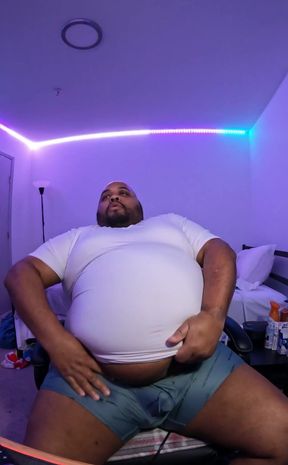 Compression shirt on growing belly and inflation before bed equals nice load on my balls