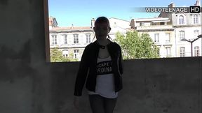 Cute 18 years Luna does her first porn casting