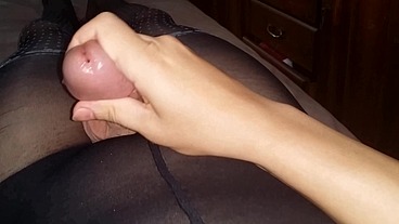Dani_Leg Moaning and Cuming in Pantyhose and High heels