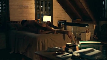 June/Defred &amp_ Nick tienen sexo duro y expl&iacute_cito &quot_The Handmaid&#039_s Tale&quot_ S01EP05 (Elizabeth Moss &amp_ Max Minghella)