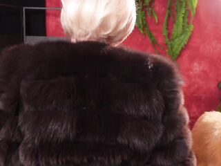 My hawt furry coat collection - part 1. Fetish mother I'd like to fuck Arya Grander