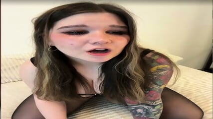 Puma ShyXD Anal Squirt Show