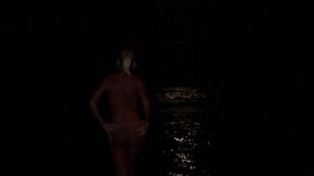 street and nylon pisser jasmine rouge