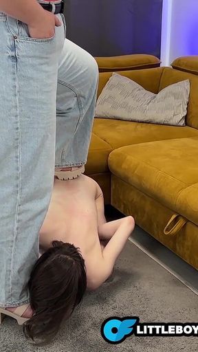 Crushed Left Testicle! She Stomps His Testicles on the Board! Fuck You Ugly Genitals - Dave Moon - Mia - Bbusting (ballbusting)