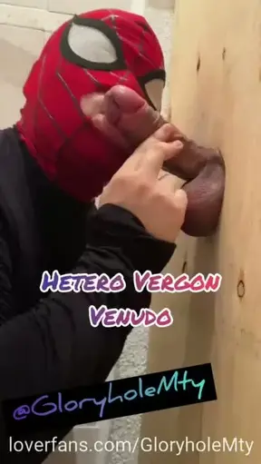 Pay Per View VERGON VENUDO🍆💢💦 Este hetero me contacto para usar mi boca de deposito de mecos 🤤 Que delicia de verga como se va poniendo gruesa y súper venuda